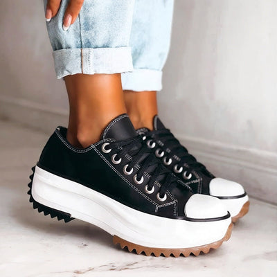 Athléa | Pain Relieving Sneakers
