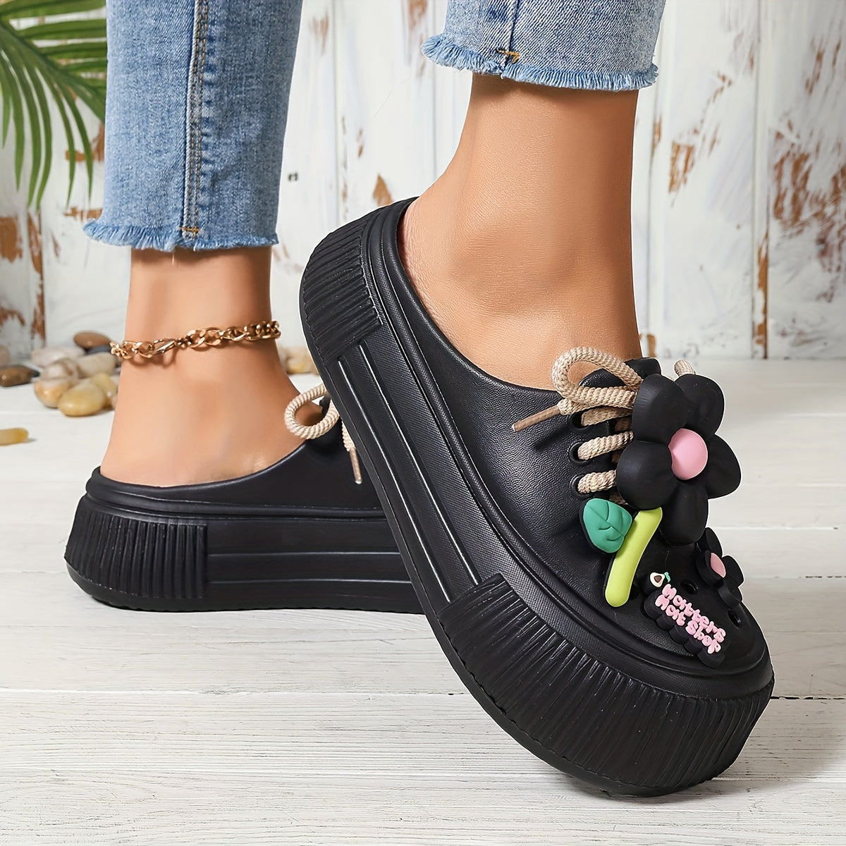 Penelope-Comfortable Floral Decor Platform Clogs