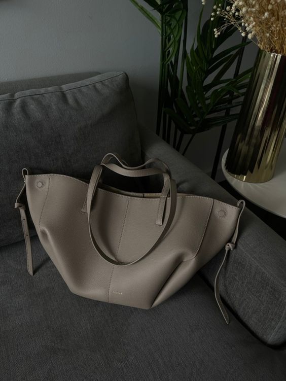 Layla - Vintage tote bag